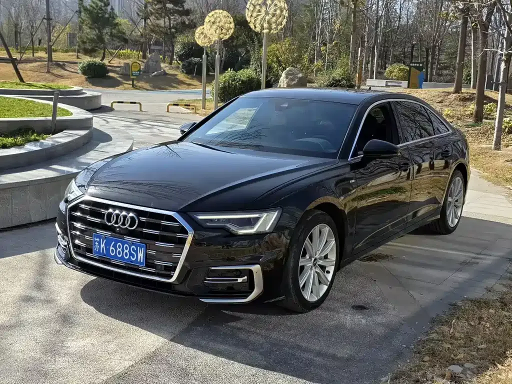 Audi A6L 2023 из CN, фото 1