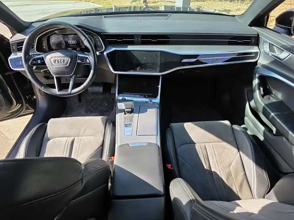 Audi A6L 2023 из CN, фото 6