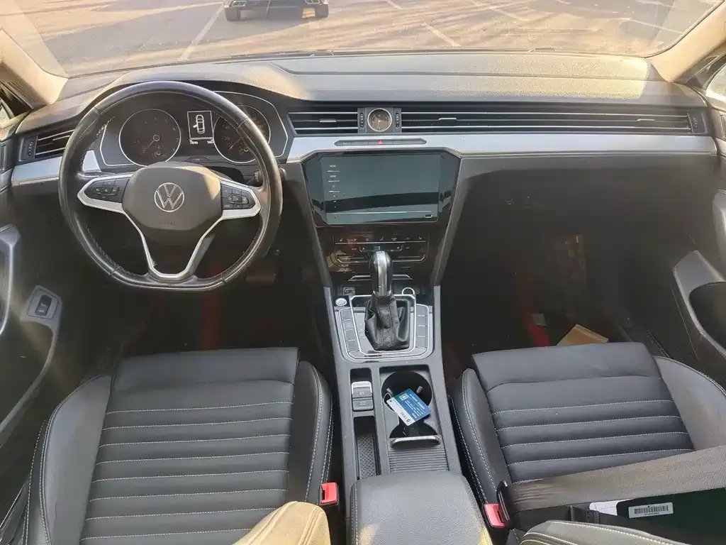 Volkswagen Magotan 2022 из CN, фото 8