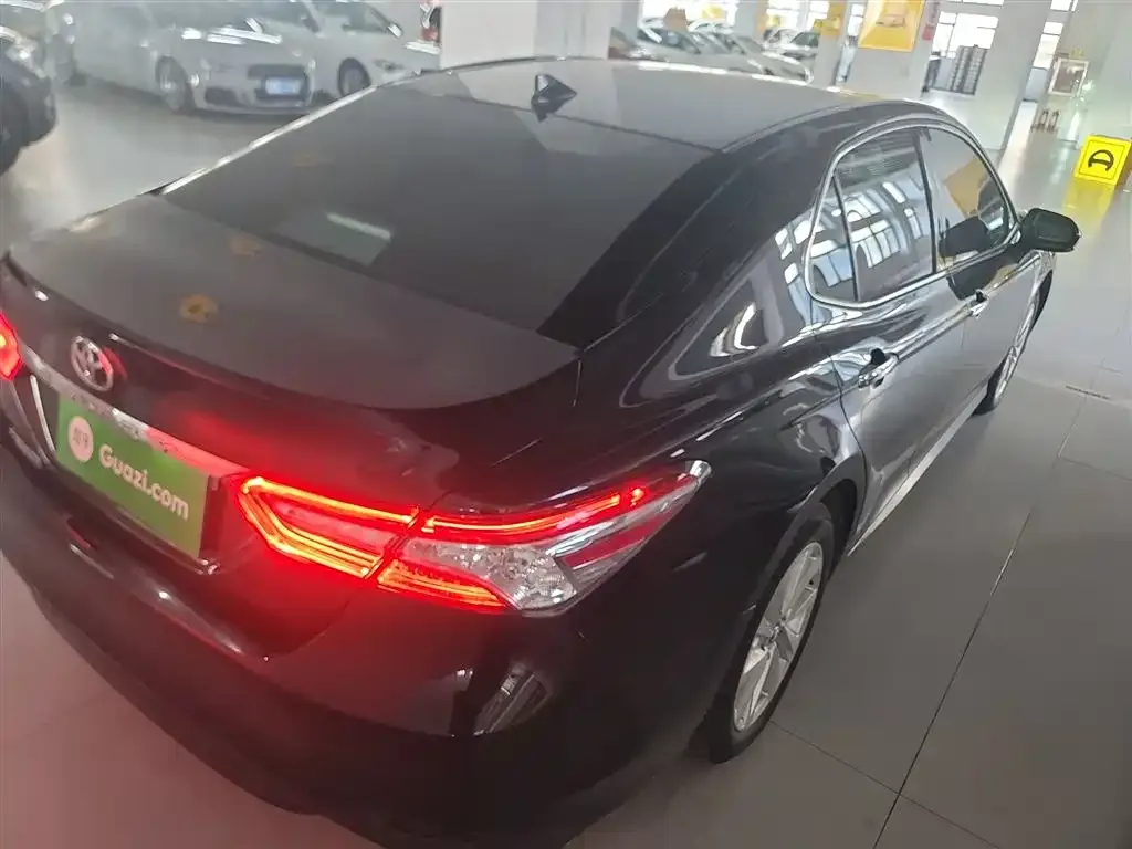 Toyota Camry 2022 из CN, фото 7