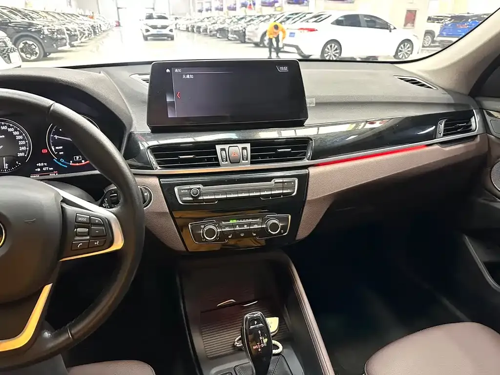 BMW X1 2021 из CN, фото 10