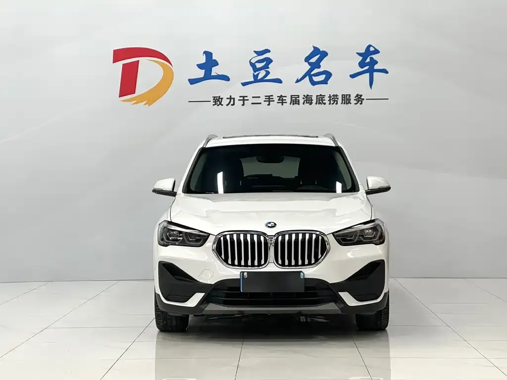 BMW X1 2021 из CN, фото 2