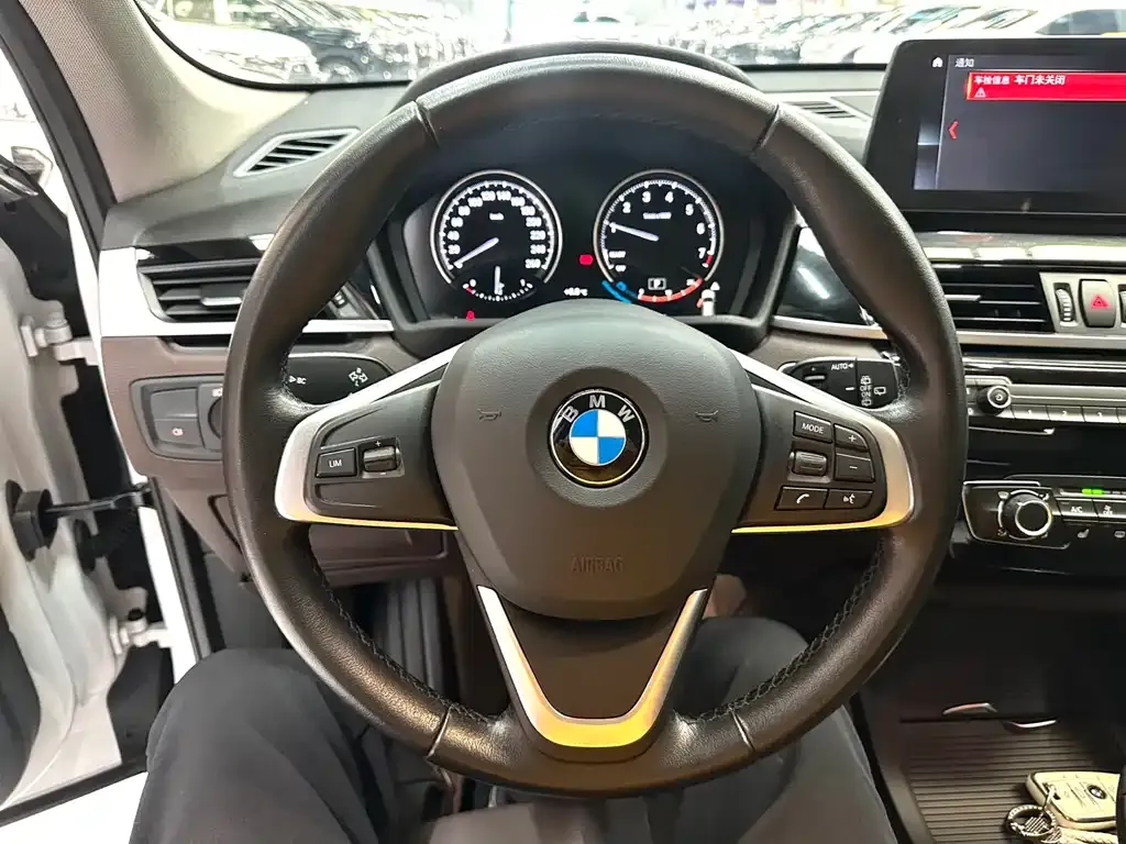 BMW X1 2021 из CN, фото 7