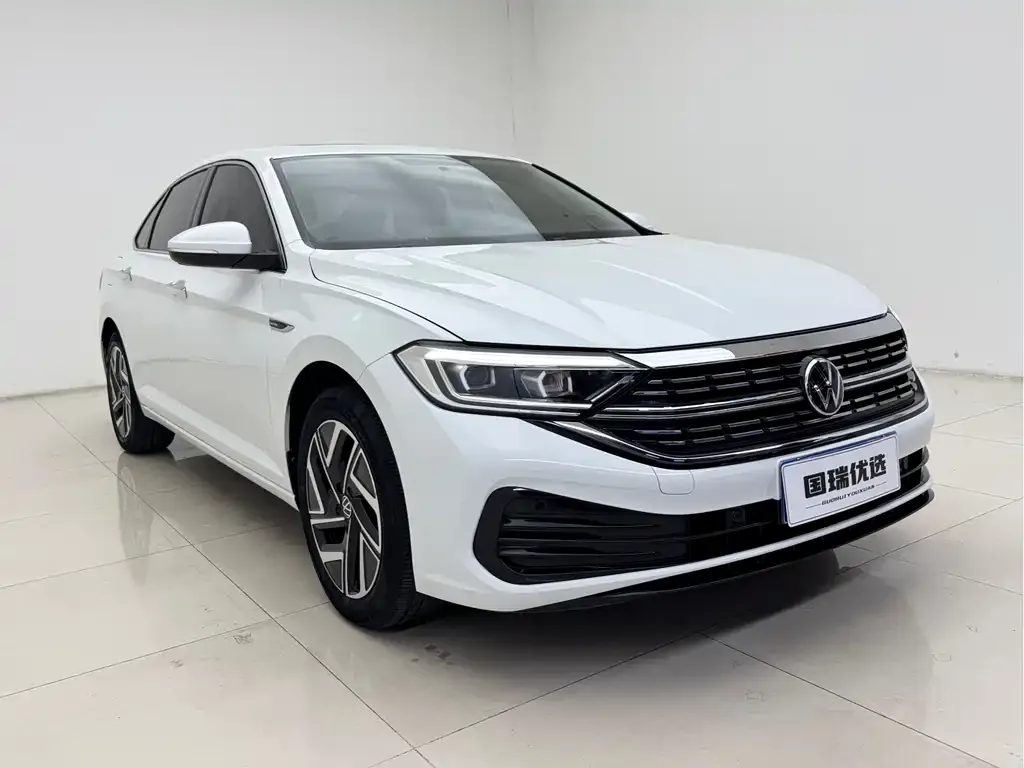 Volkswagen Sagitar 2023 из CN, фото 3