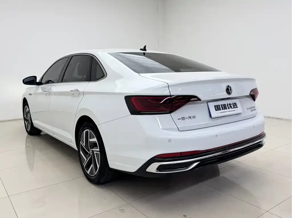 Volkswagen Sagitar 2023 из CN, фото 6