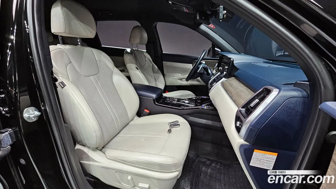 Kia Sorento — фото 10