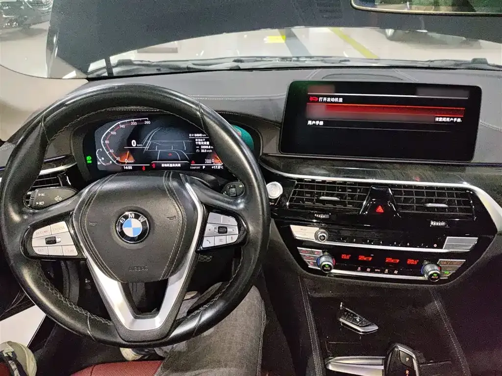 BMW 5 Series — фото 10