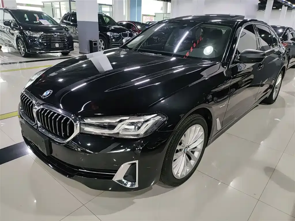 BMW 5 Series — фото 2