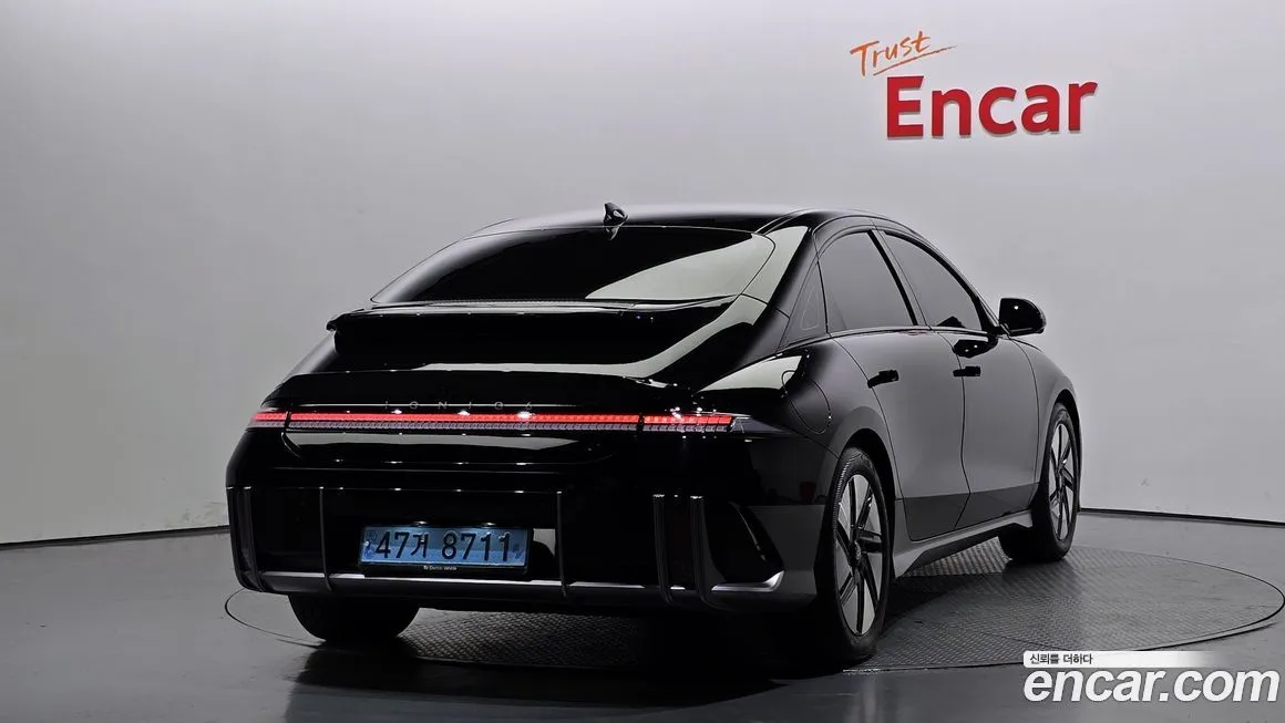 Hyundai Ioniq6 2023 из KR, фото 2