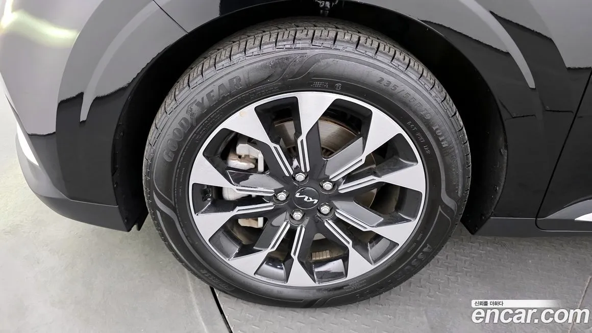 Kia Carnival 2023 из KR, фото 5