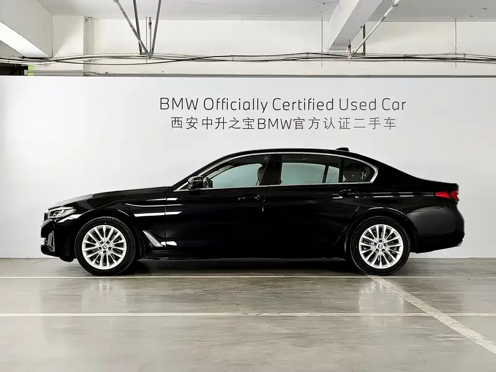 BMW 5 Series — фото 3
