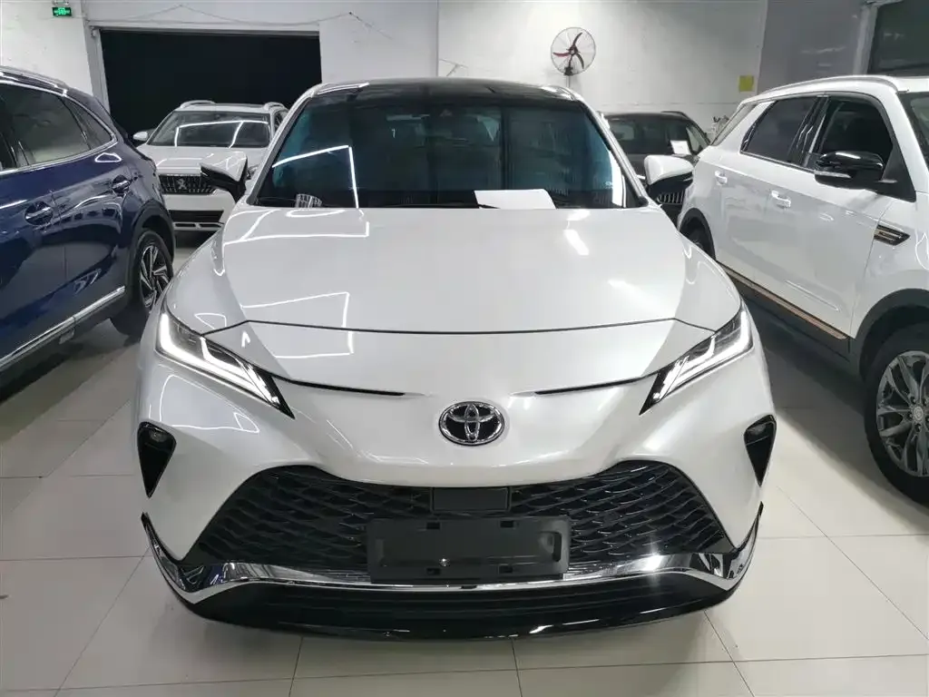 Toyota Venza 2023 из CN, фото 3