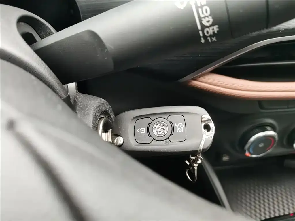 Buick Verano 2022 из CN, фото 9