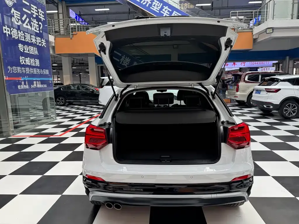Audi Q2L 2021 из CN, фото 10