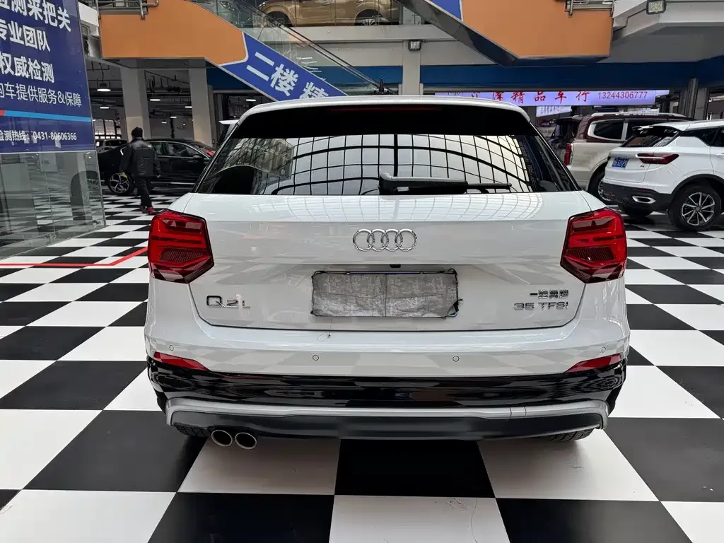 Audi Q2L 2021 из CN, фото 8