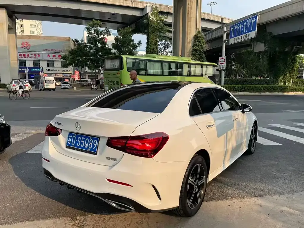 Mercedes-Benz A-Class 2024 из CN, фото 9
