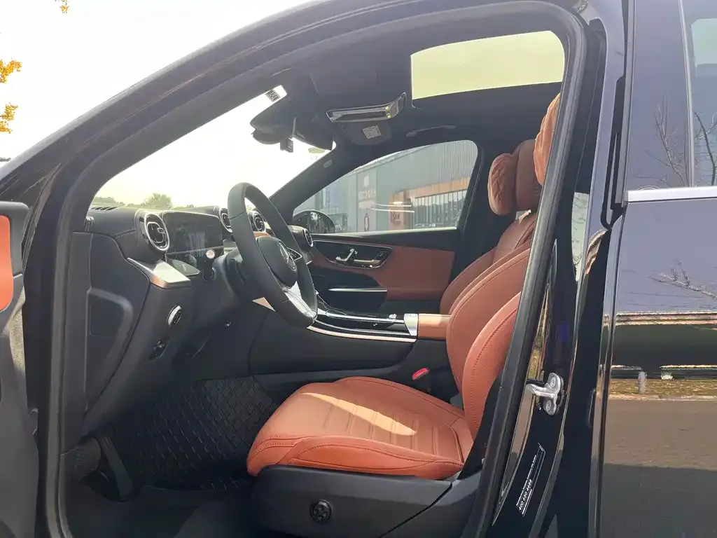 Mercedes-Benz GLC 2023 из CN, фото 4