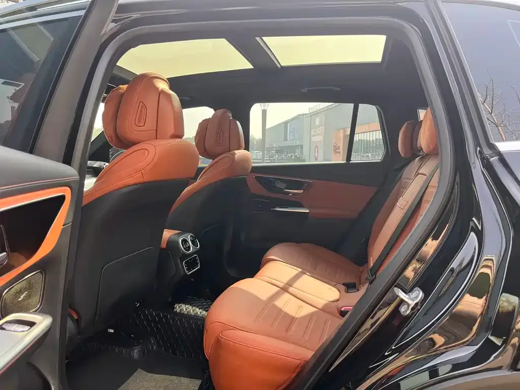 Mercedes-Benz GLC 2023 из CN, фото 8