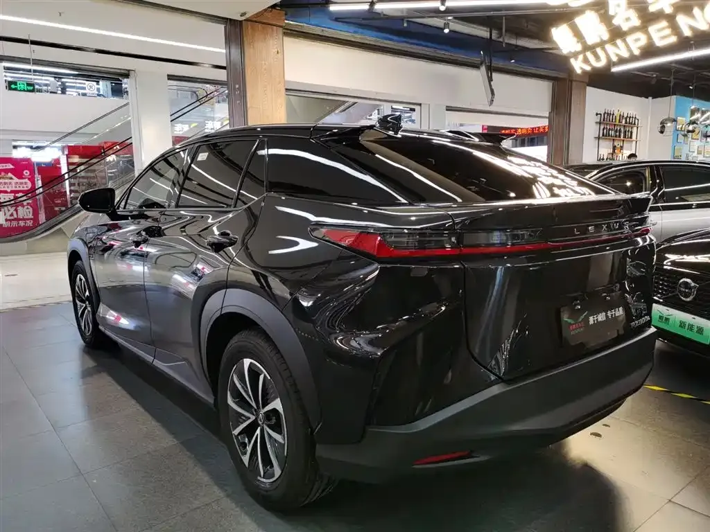 Lexus RZ 2024 из CN, фото 3