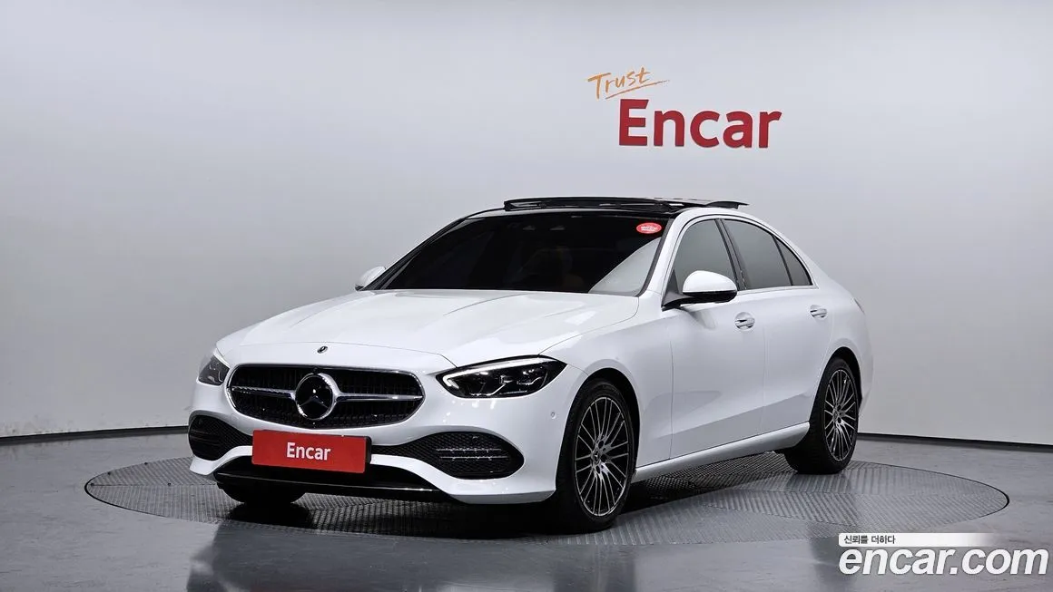 Mercedes-Benz C-Class — фото 1