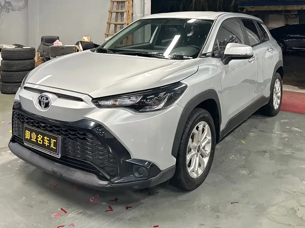 Toyota Frontlander 2024 из CN, фото 1