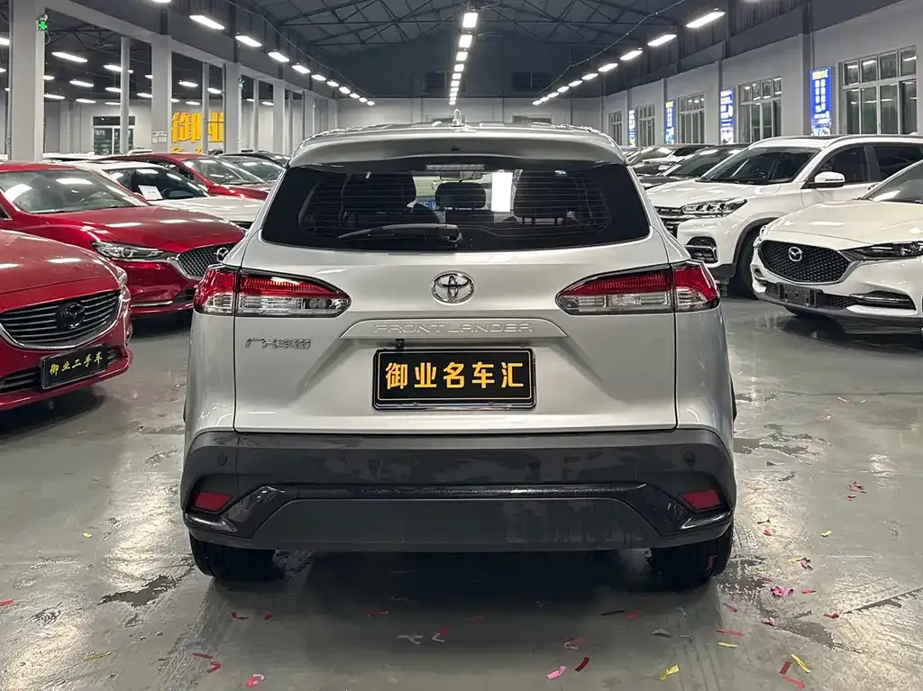Toyota Frontlander 2024 из CN, фото 4