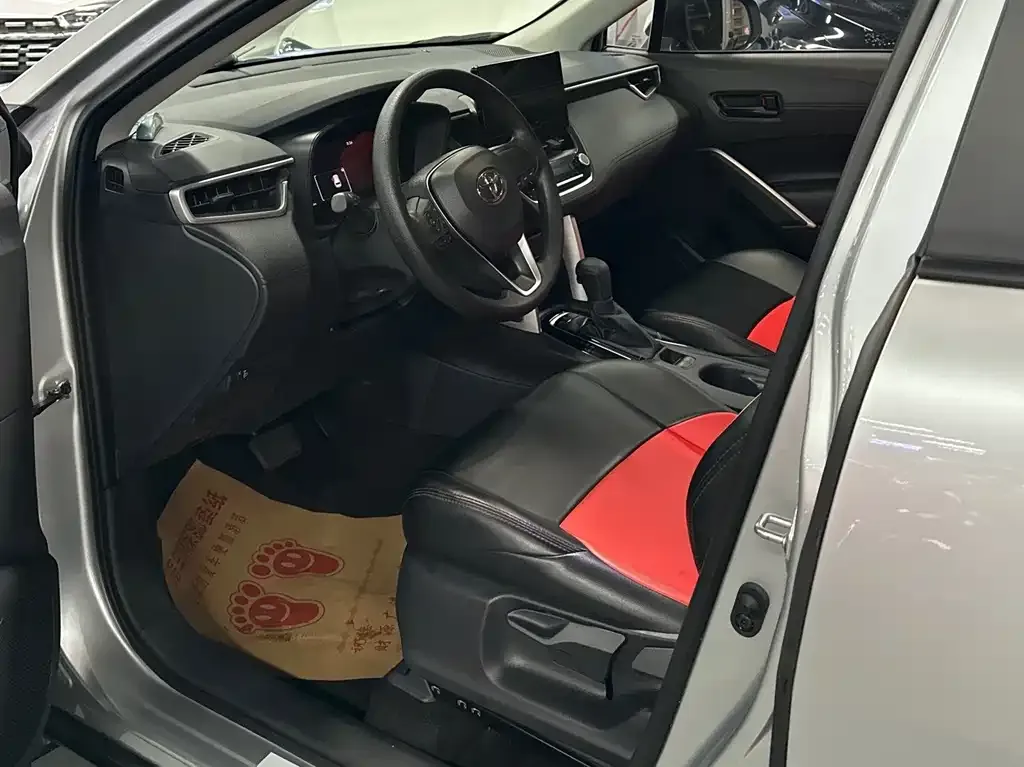 Toyota Frontlander 2024 из CN, фото 9