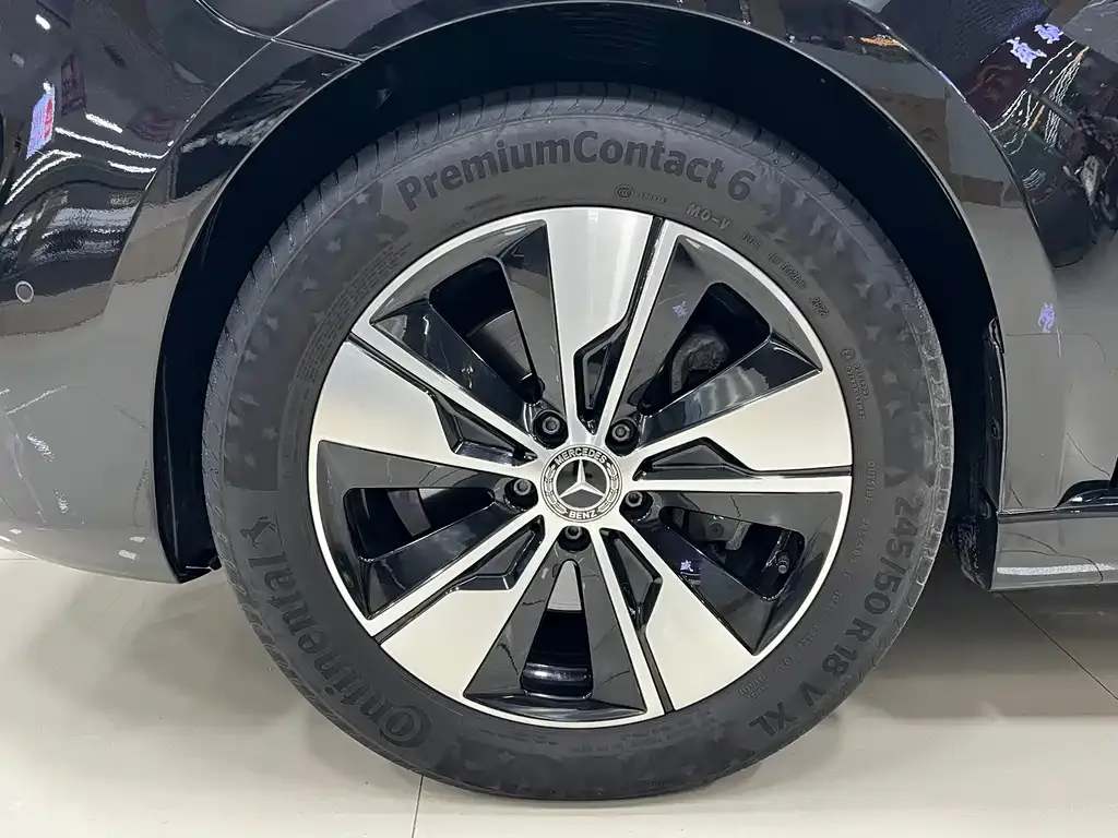 Mercedes-Benz V-Class 2023 из CN, фото 3