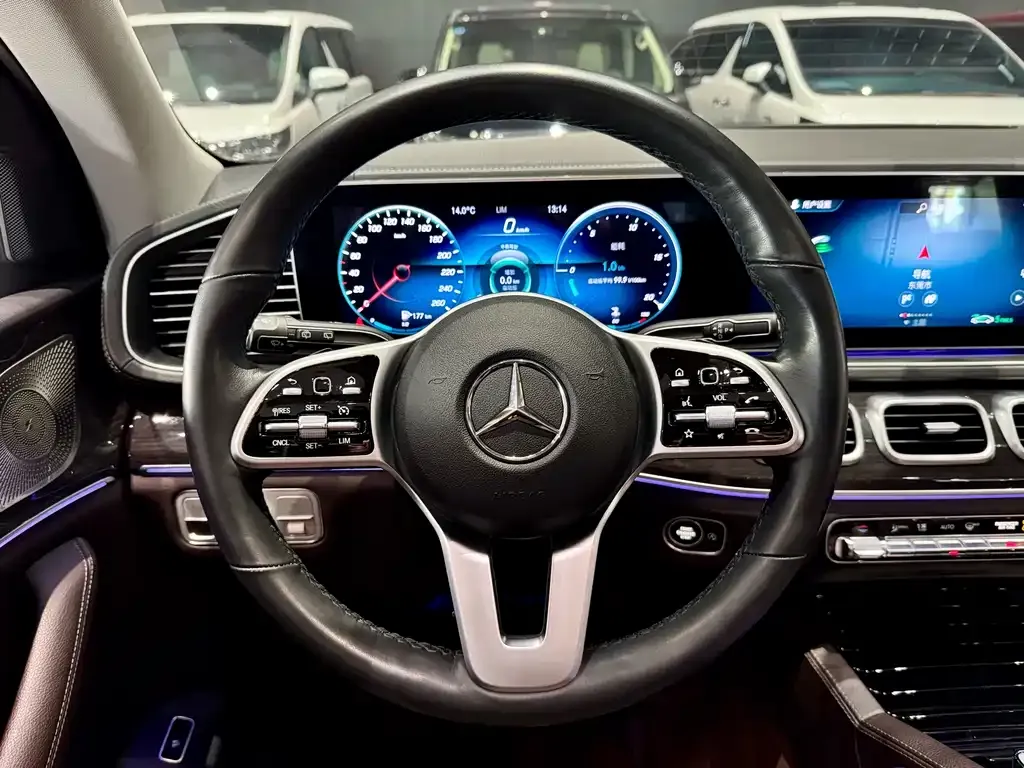 Mercedes-Benz GLE — фото 9