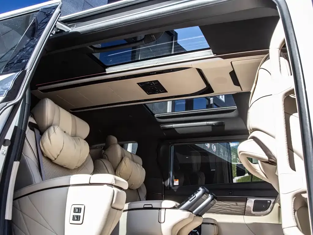 Toyota Vellfire 2024 из CN, фото 10