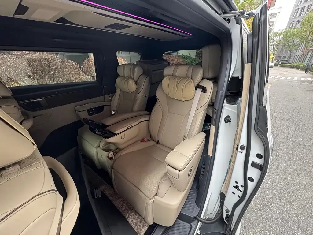 Toyota Vellfire 2024 из CN, фото 7