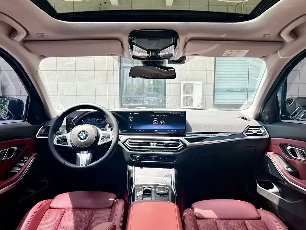 BMW 3 Series 2023 из CN, фото 8