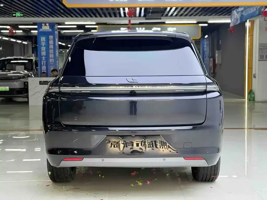 Li Auto L8 2023 из CN, фото 8