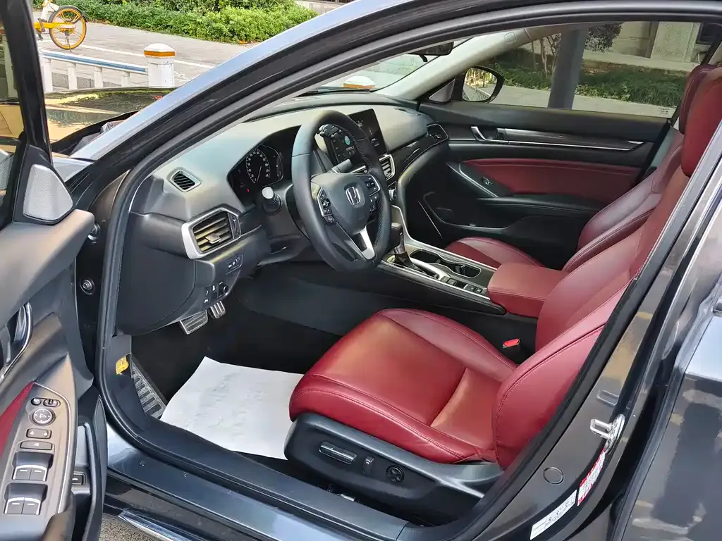 Honda Accord 2022 из CN, фото 6