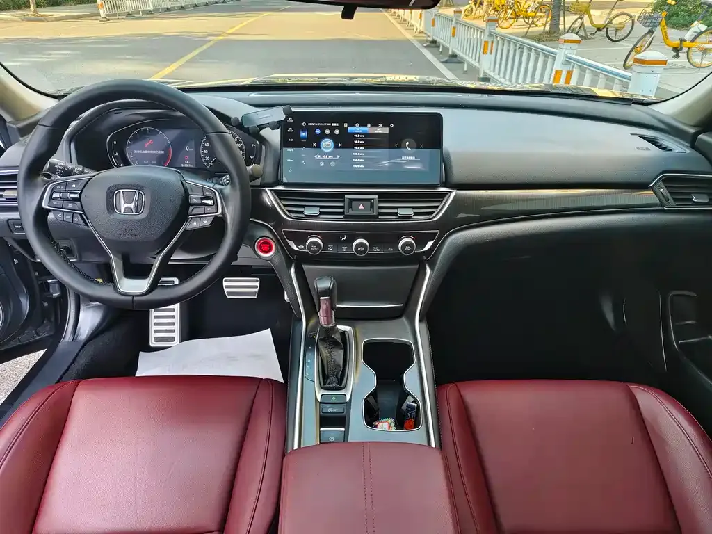 Honda Accord 2022 из CN, фото 8