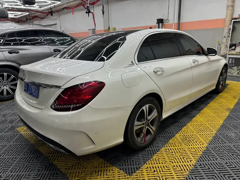 Mercedes-Benz C-Class 2021 из CN, фото 4