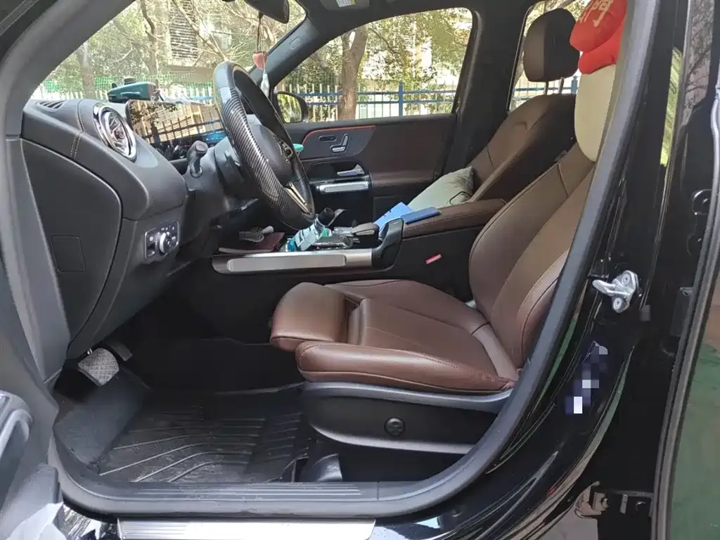 Mercedes-Benz GLB 2021 из CN, фото 8