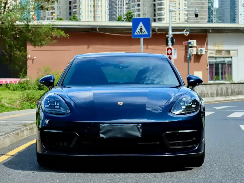 Porsche Panamera 2021 из CN, фото 3