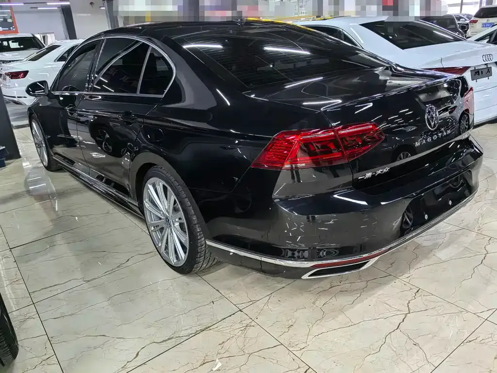 Volkswagen Magotan 2023 из CN, фото 4