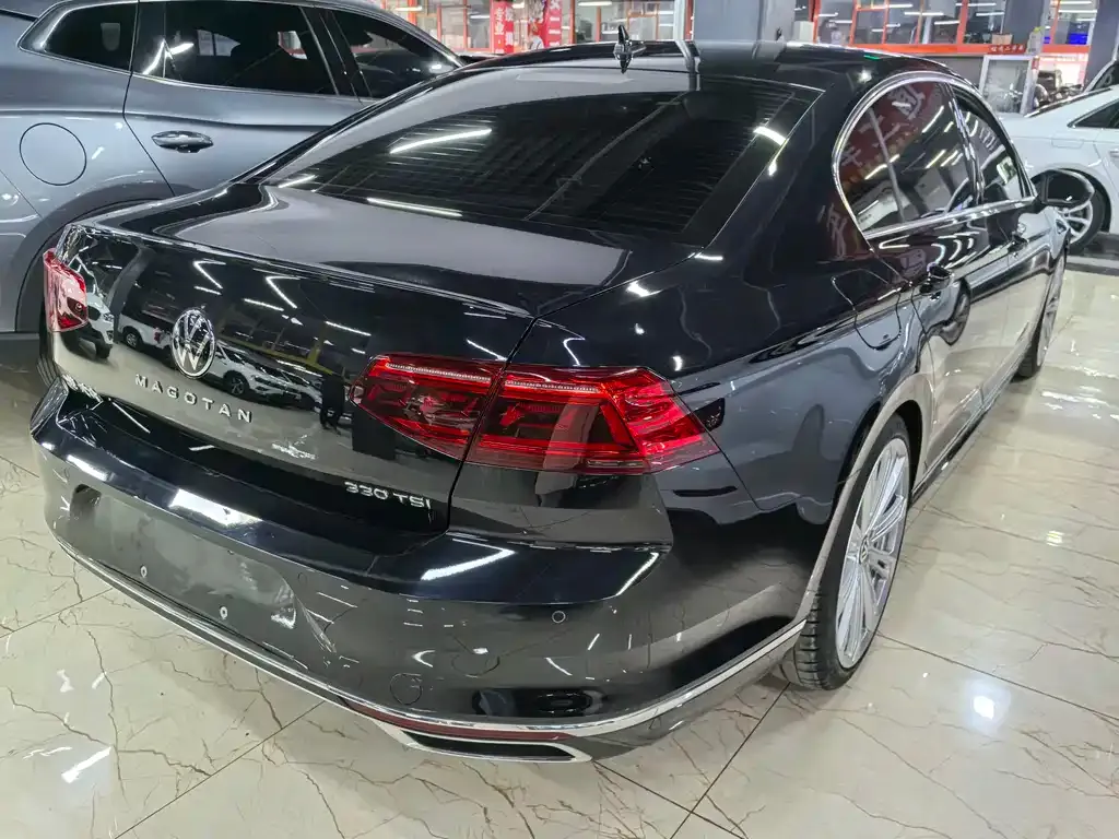 Volkswagen Magotan 2023 из CN, фото 6