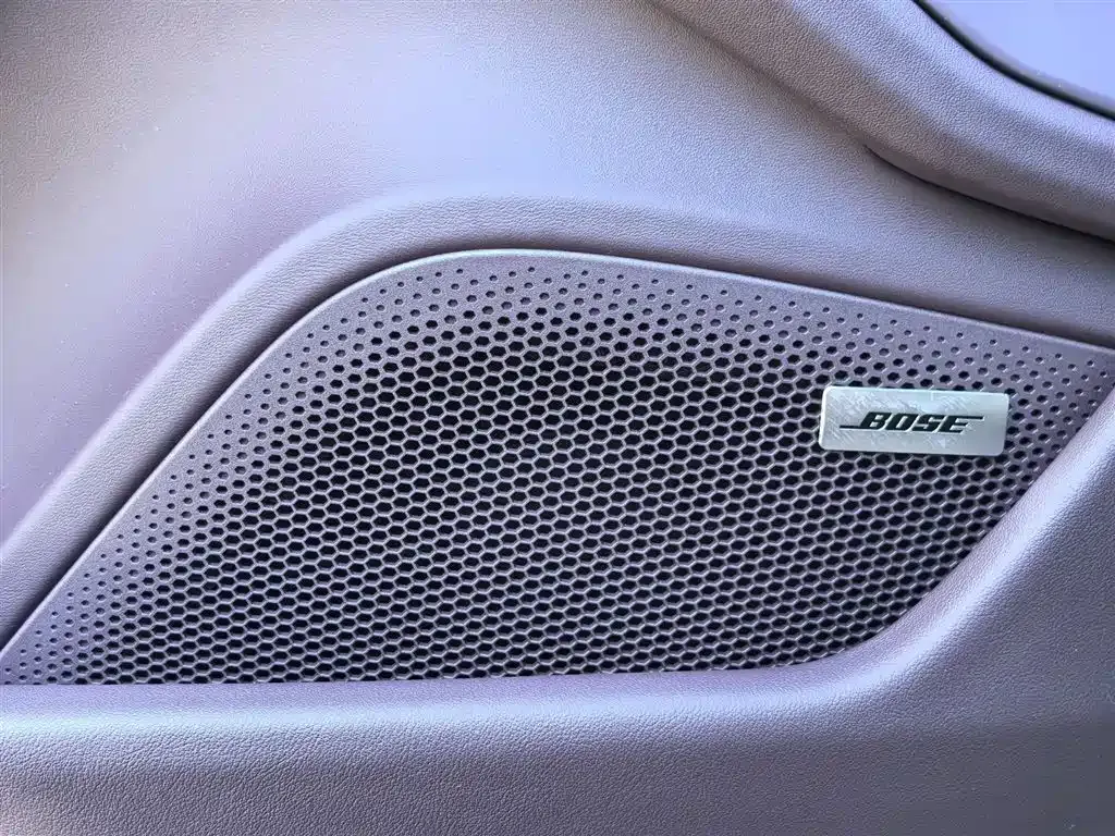 Porsche Taycan 2025 из CN, фото 9