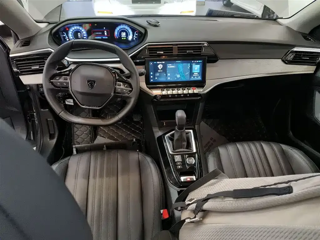Peugeot 408 2024 из CN, фото 10