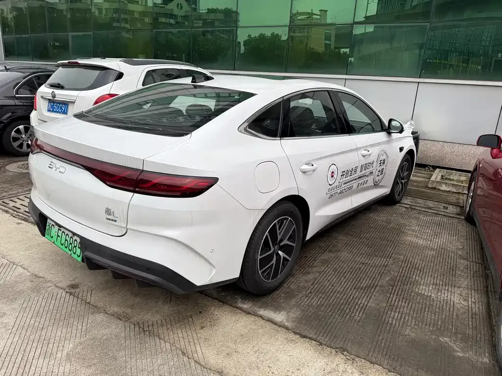 BYD Qin L 2025 из CN, фото 4
