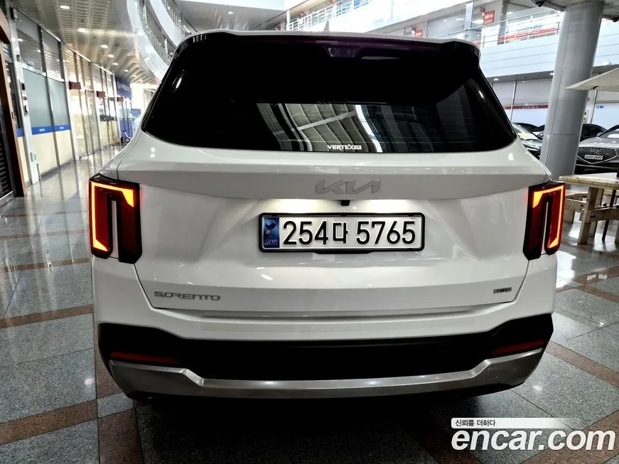 Kia Sorento — фото 5