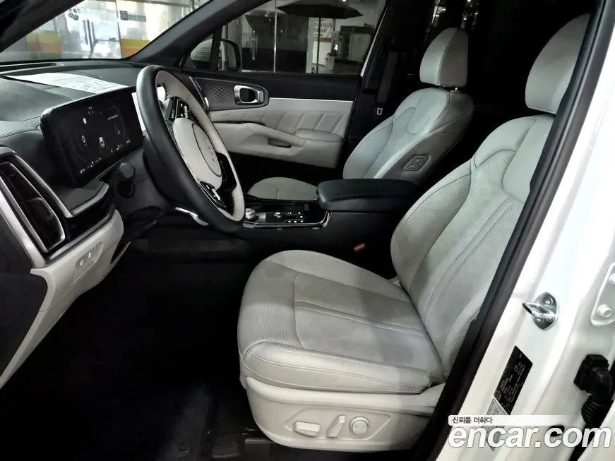 Kia Sorento — фото 9