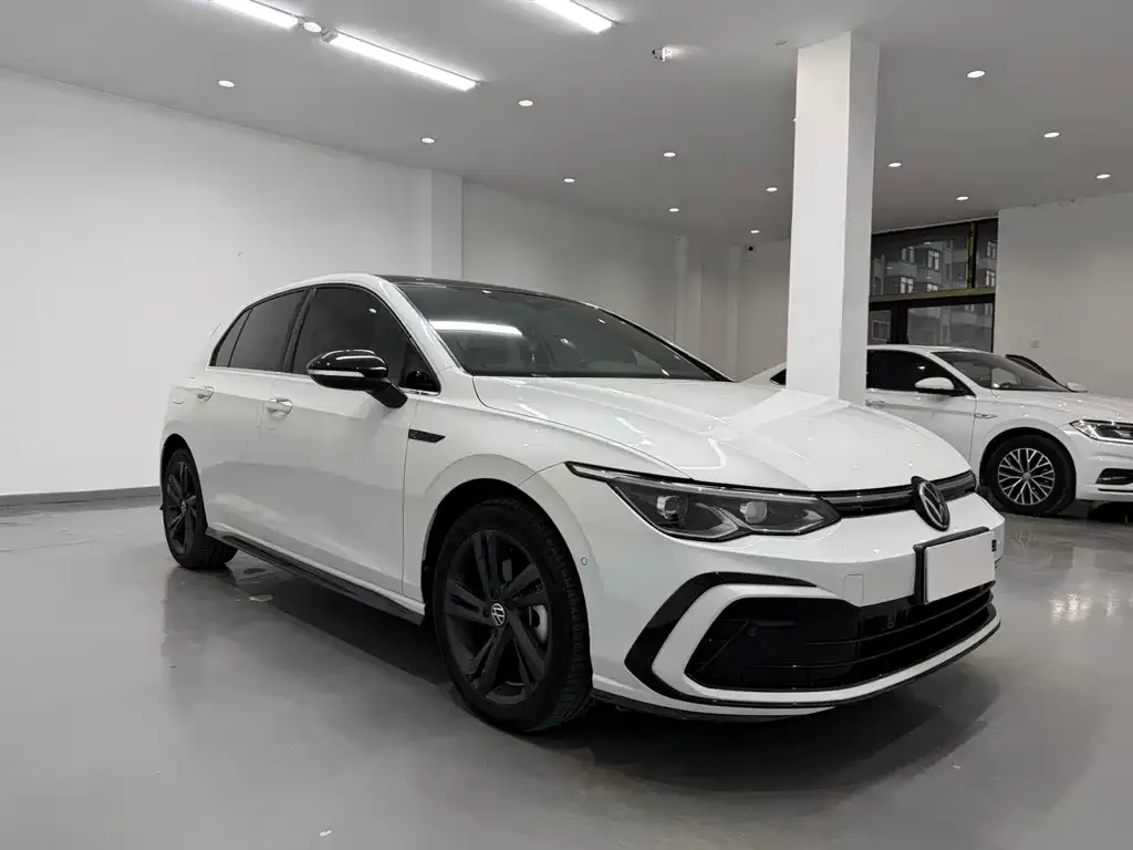 Volkswagen Golf 2021 из CN, фото 3