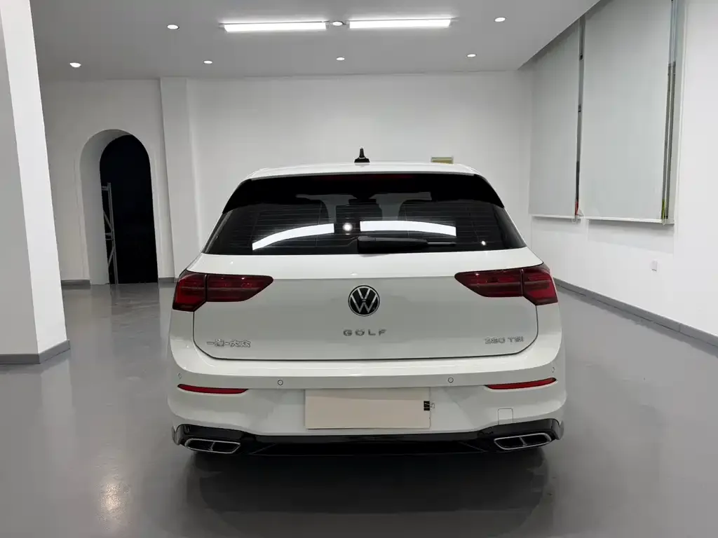 Volkswagen Golf 2021 из CN, фото 5