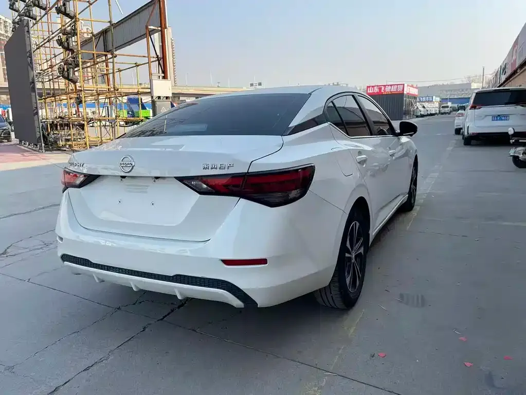 Nissan Sylphy 2023 из CN, фото 4