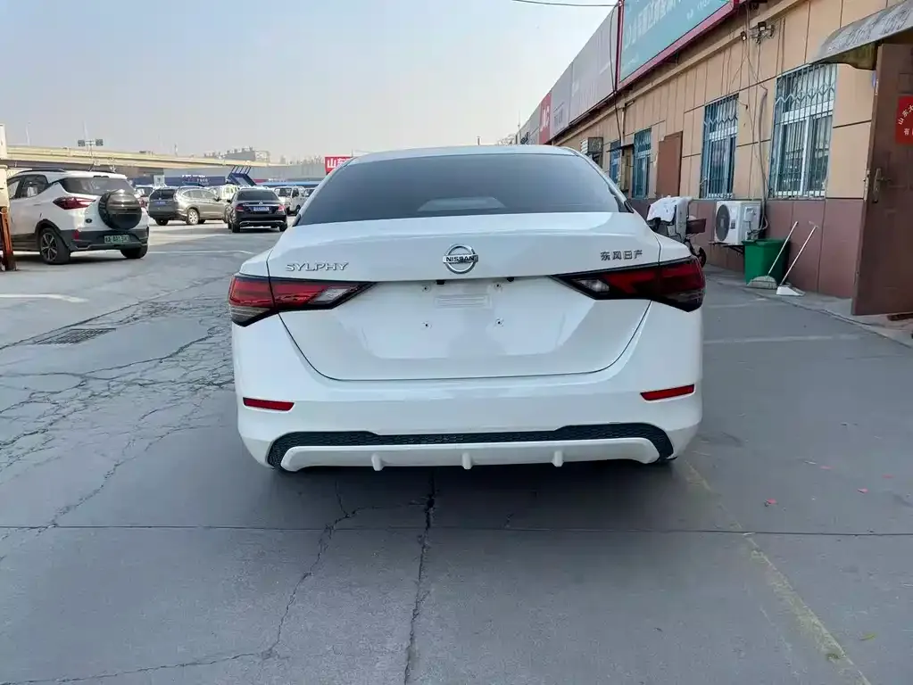Nissan Sylphy 2023 из CN, фото 5