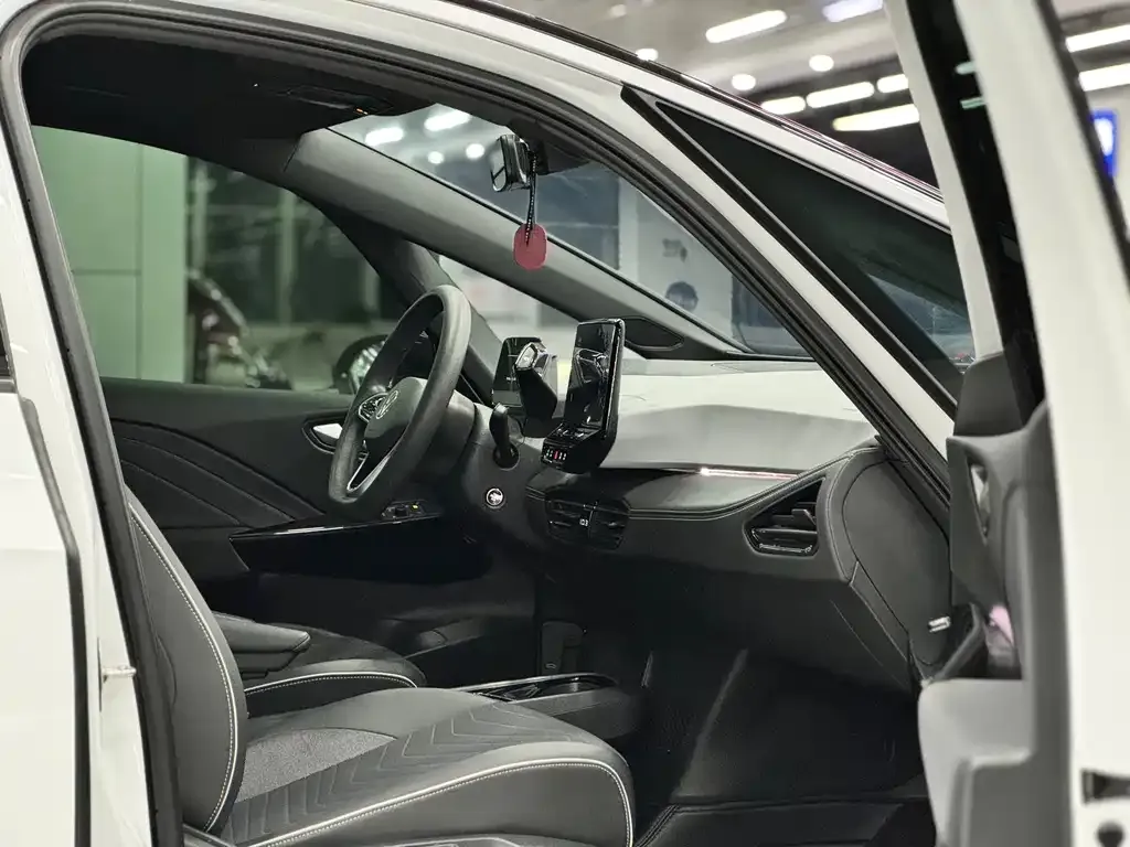 Volkswagen ID.3 2024 из CN, фото 9